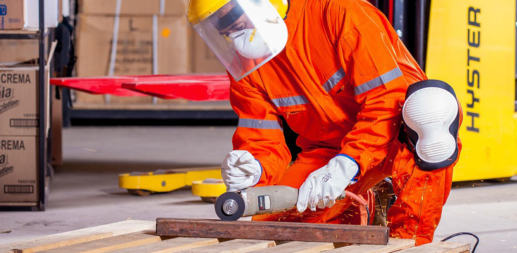 Benefits of Flame Retardant Workwear